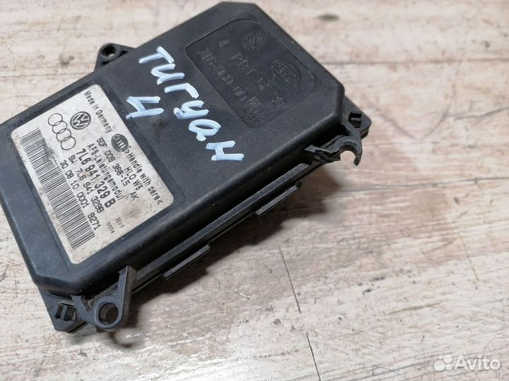 Блок управления фарой Vоlkswagen Tiguan Tигуaн