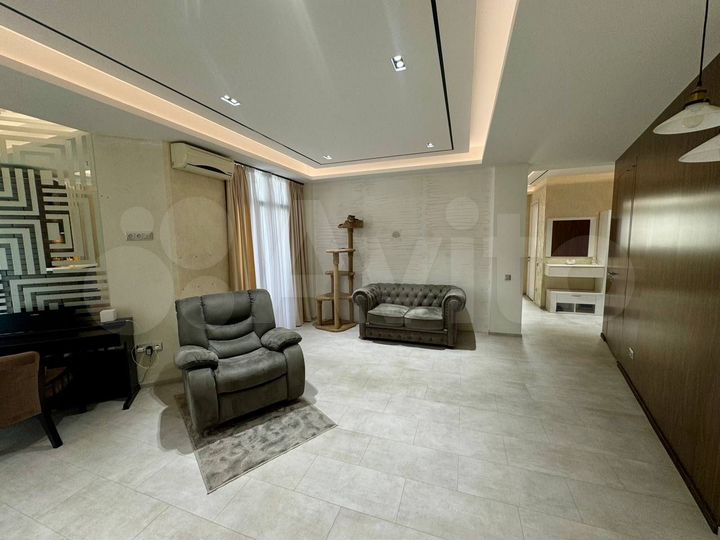 4-к. квартира, 102,2 м², 6/9 эт.