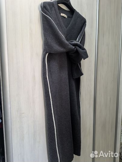 Платье тёплое, 42-44