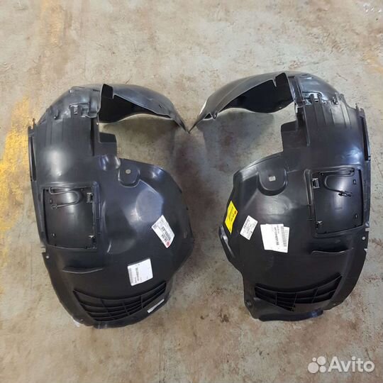 Подкрылки передние в сборе Opel Astra H