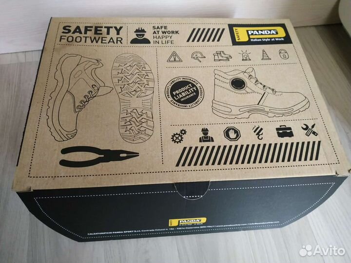 Ботинки мужские 43 размер новые