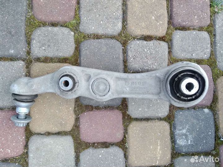 Mersedes W213 W205 Рычаг левый оригинал