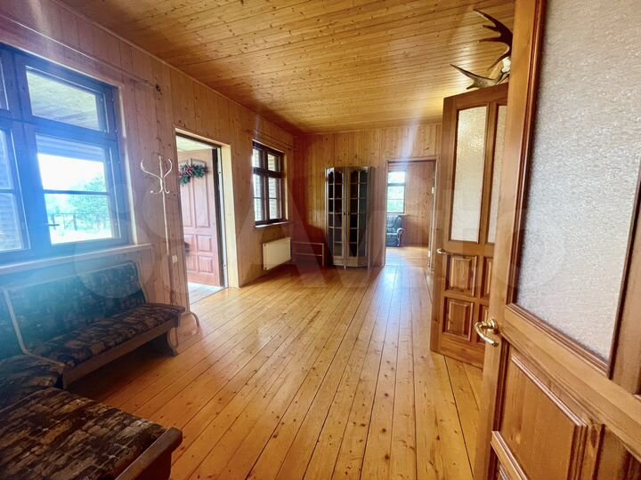 Дом 307,2 м² на участке 23 сот.