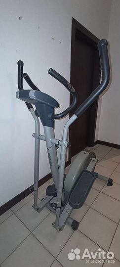 Эллиптический тренажер torneo