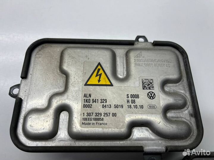 Блок ксеноновой лампы VW/AG 1K0941329