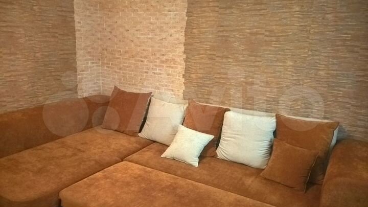 2-к. квартира, 53 м², 2/5 эт.