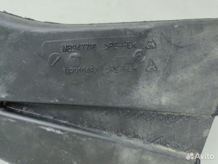 Воздуховод Mitsubishi Carisma DA1A 4G92 PN0349