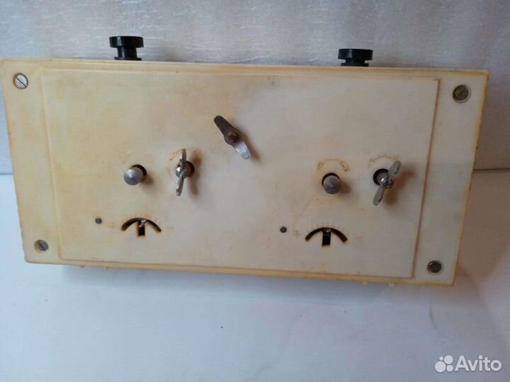 Шахматные настольные часы янтарь СССР для шахмат