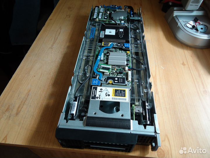 Блейд-сервер HP ProLiant BL460c Gen8
