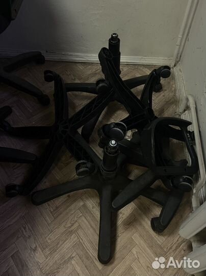 Компьютерное офисное кресло