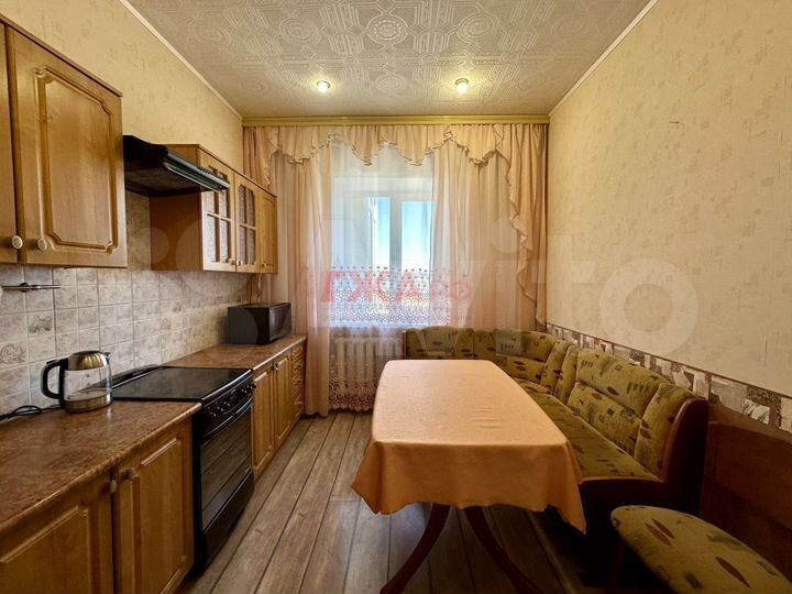 4-к. квартира, 90,6 м², 9/9 эт.
