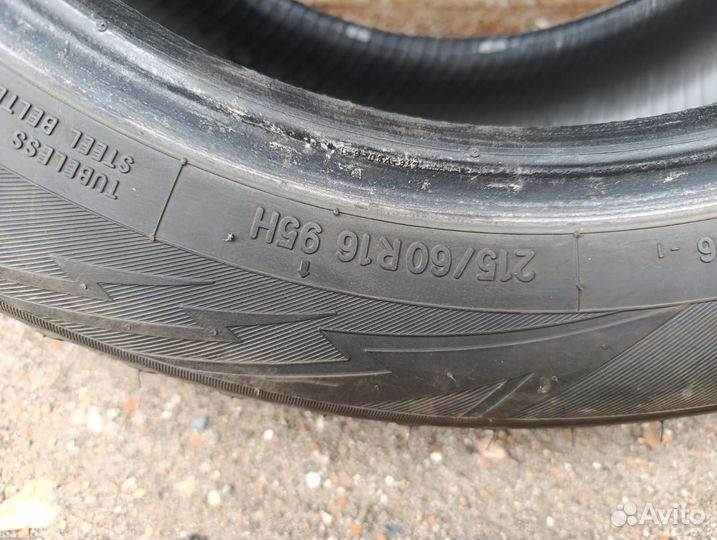 Toyo Observe GSi-6 215/60 R16 95H