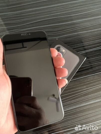 iPhone 11 Pro, 64 ГБ