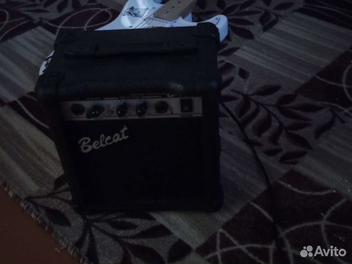 Электрогитара с комбиком