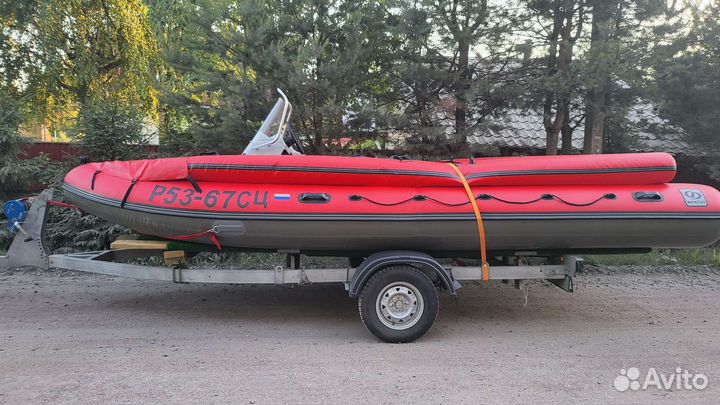 Лодка пвх Фрегат 550 FM Jet (фм Джет) Красный