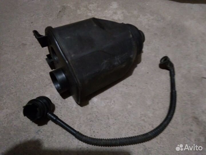 Адсорбер на Гольф 4 1.4