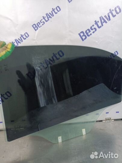 Стекло двери заднее правое Chevrolet Aveo T250 1.4