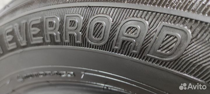 Maxrun Everroad 215/60 R17