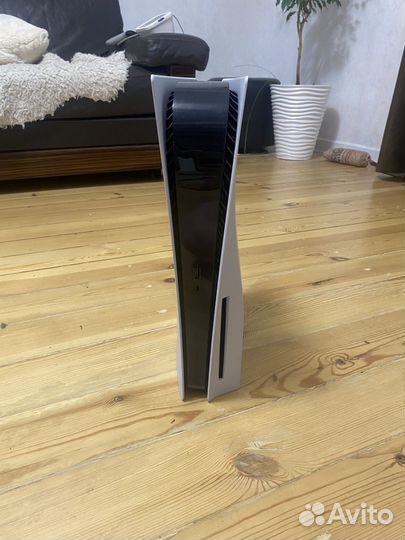 Sony playstation 5 с дисководом + 2 джойстика