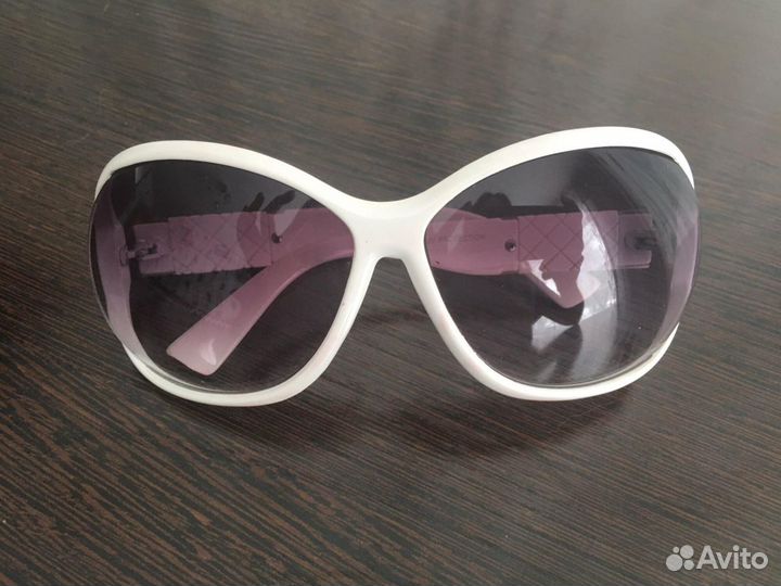 Солнцезащитные очки