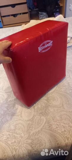 Подушка для отработки ударов ногами budosport