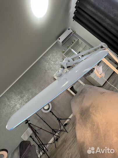 Бестеневая лампа 182 диода LED