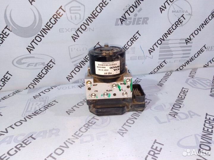 Блок ABS (насос) Kia Carnival 1