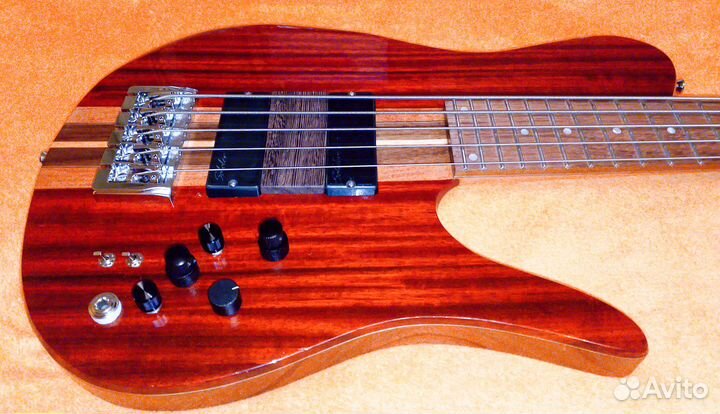 Мастеровая бас гитара Fodera