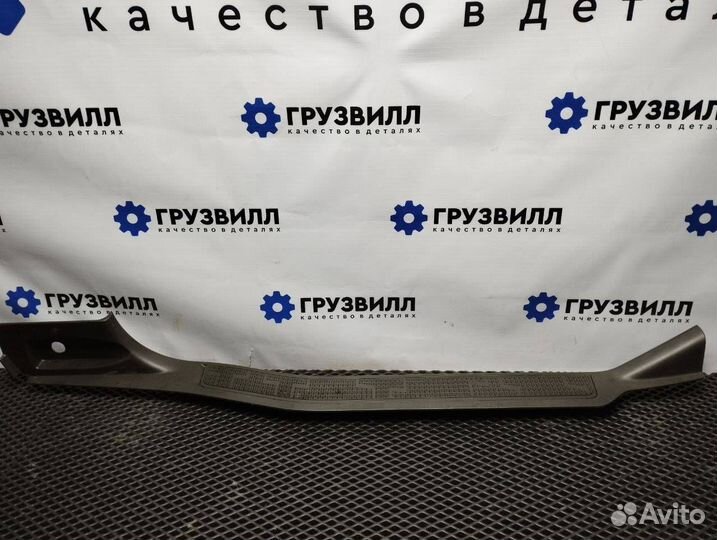 Накладка порога Volvo FH4 82212691