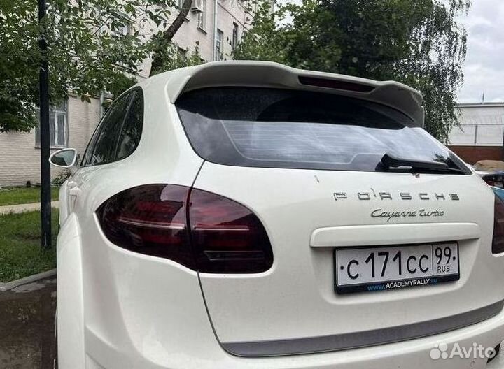 Фонари задние Black Porsche Cayenne 958 LED