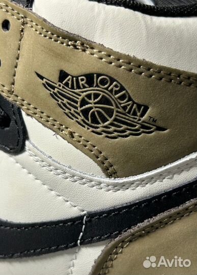 Кроссовки Air Jordan 1 Mocha с мехом