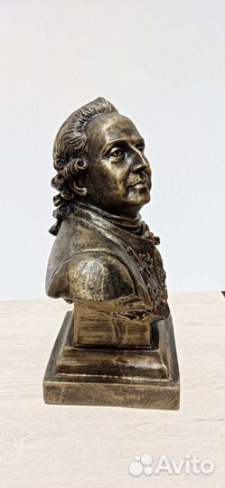 Ломоносова