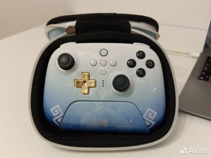 Игровой контроллер (Джойстик) 8BitDo Ultimate 2.4G