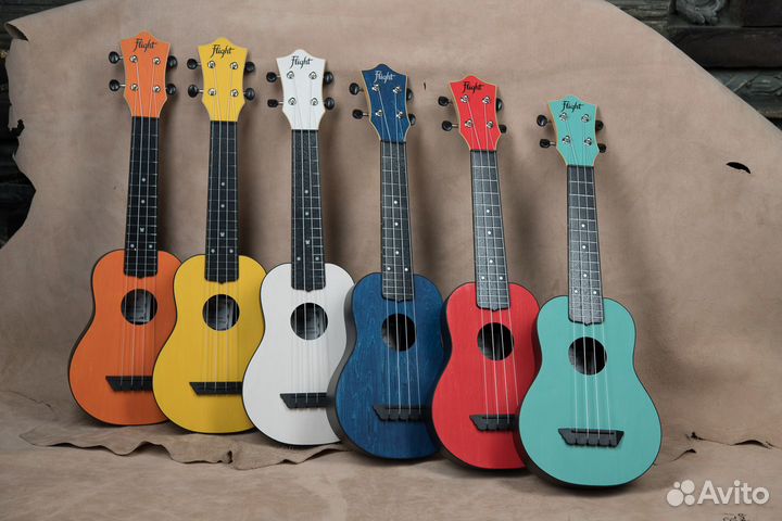 Красивые укулеле flight. Для новичков. Новые.Чехлы