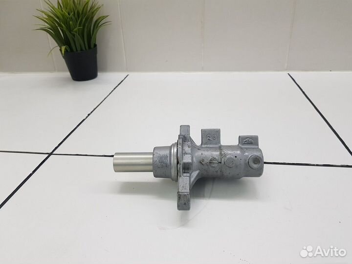 Главный тормозной цилиндр (Geely Coolray)