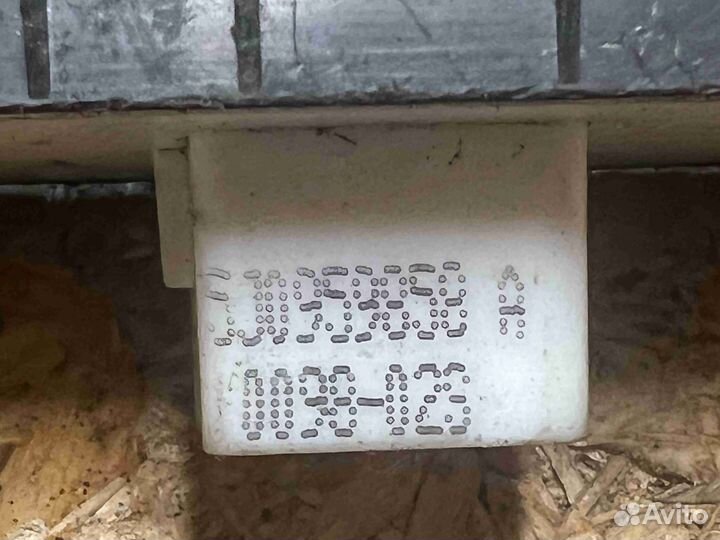 Блок управления стеклоподъемниками skoda fabia (5J