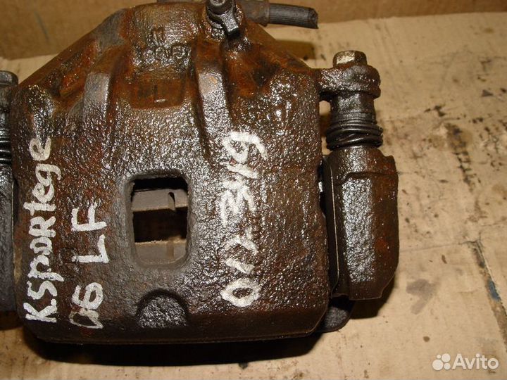 Тормозные суппорта Kia sportage 05г