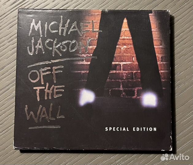Michael Jackson cd off the wall