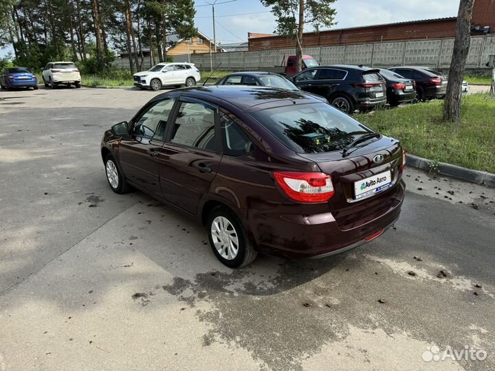 LADA Granta 1.6 МТ, 2015, 83 125 км