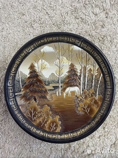Сувенирные тарелка
