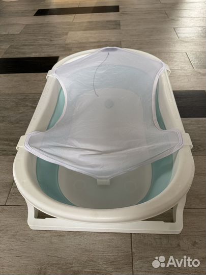 Ванночка для купания новорожденного