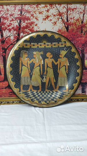 Поднос латунь