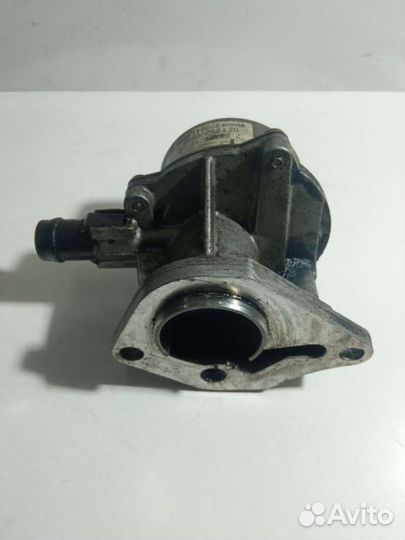 Насос вакуумный Renault Kangoo 1 8200113585