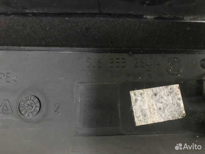 Накладка лобового стекла Skoda Fabia 6Y 1999-2007