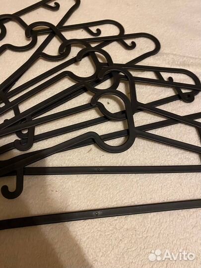 Плечики пластиковые