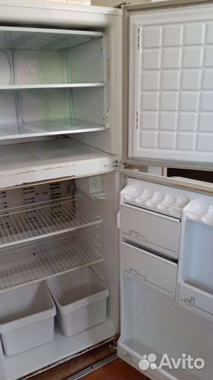 Холодильник бирюса
