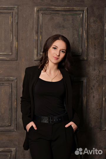 Репетитор по игре на фортепиано