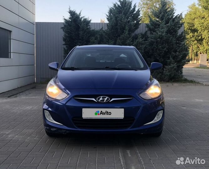 Hyundai Solaris 1.6 AT, 2011, 72 000 км