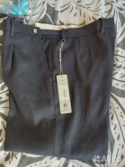 Брюки и рубашки