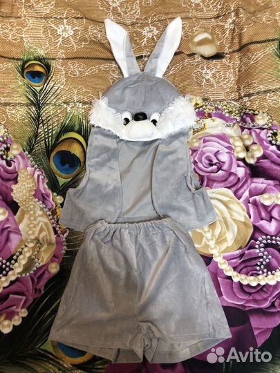 Новогодний костюм для мальчика зайка